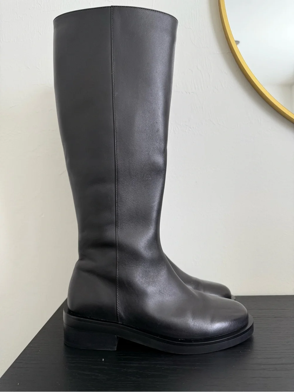 Tony Bianco Black Leather Tall Knee High Side Zip Boots Women's Size 5.5